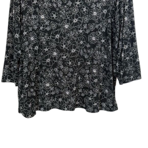 J.Jill Wearever Collection Black with White Florals Size Large - Picture 9 of 13